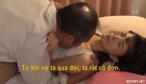 3 ảnh trên là em gái của cô giáo . nhìn đủ nứng chưa anh em !