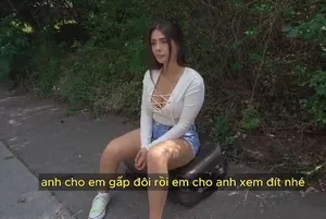 Bị điểm kém em gái sưng lồn khi anh trai đụ